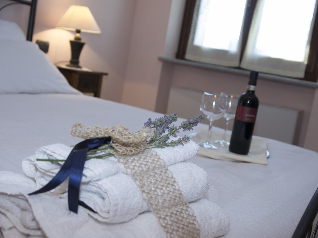 B&B La Gibiana Костилиоле ди Асти Стая снимка