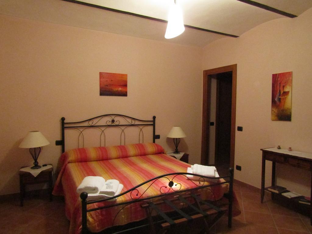 B&B La Gibiana Костилиоле ди Асти Екстериор снимка